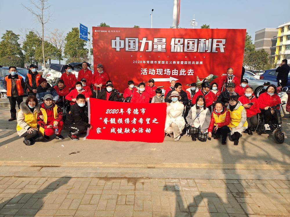 d1296ab6656643559e6c22c91f9ec2a2.jpg